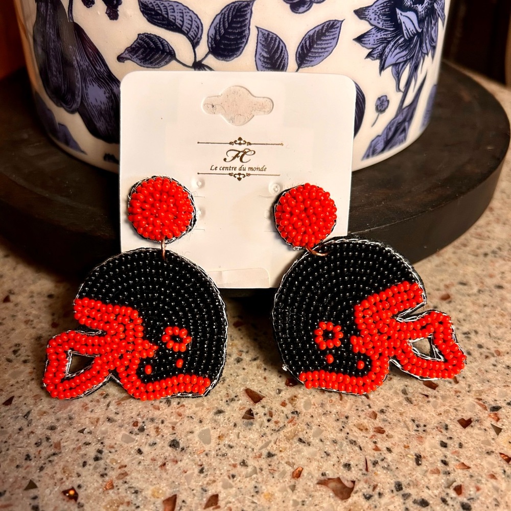 Beaded game day earrings